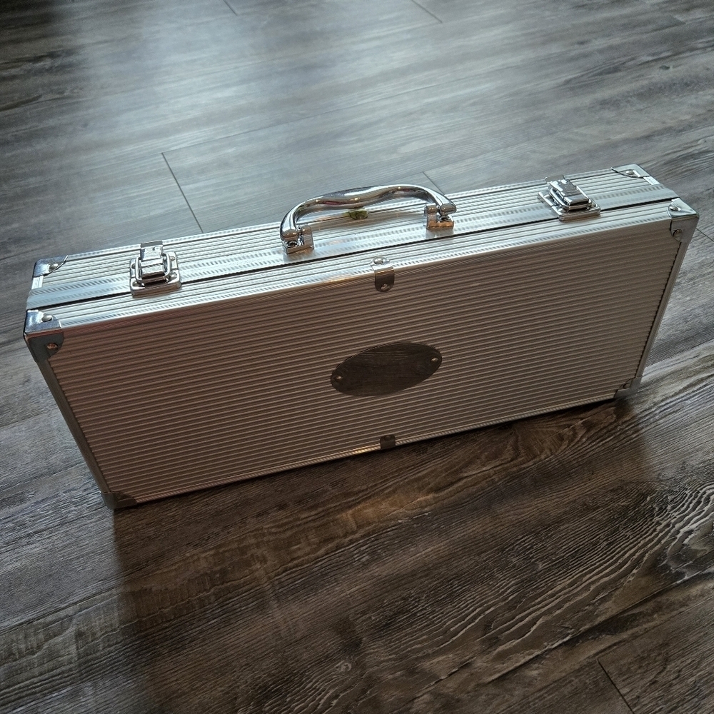 Silver Metal Grilling Case And Accessories